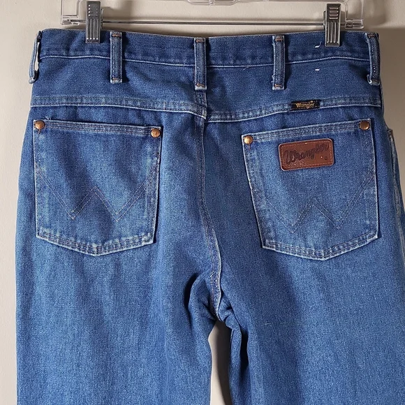 Wrangler Jeans 8s Wranglers Regular Fit Jeans 32 X 29 Poshmark